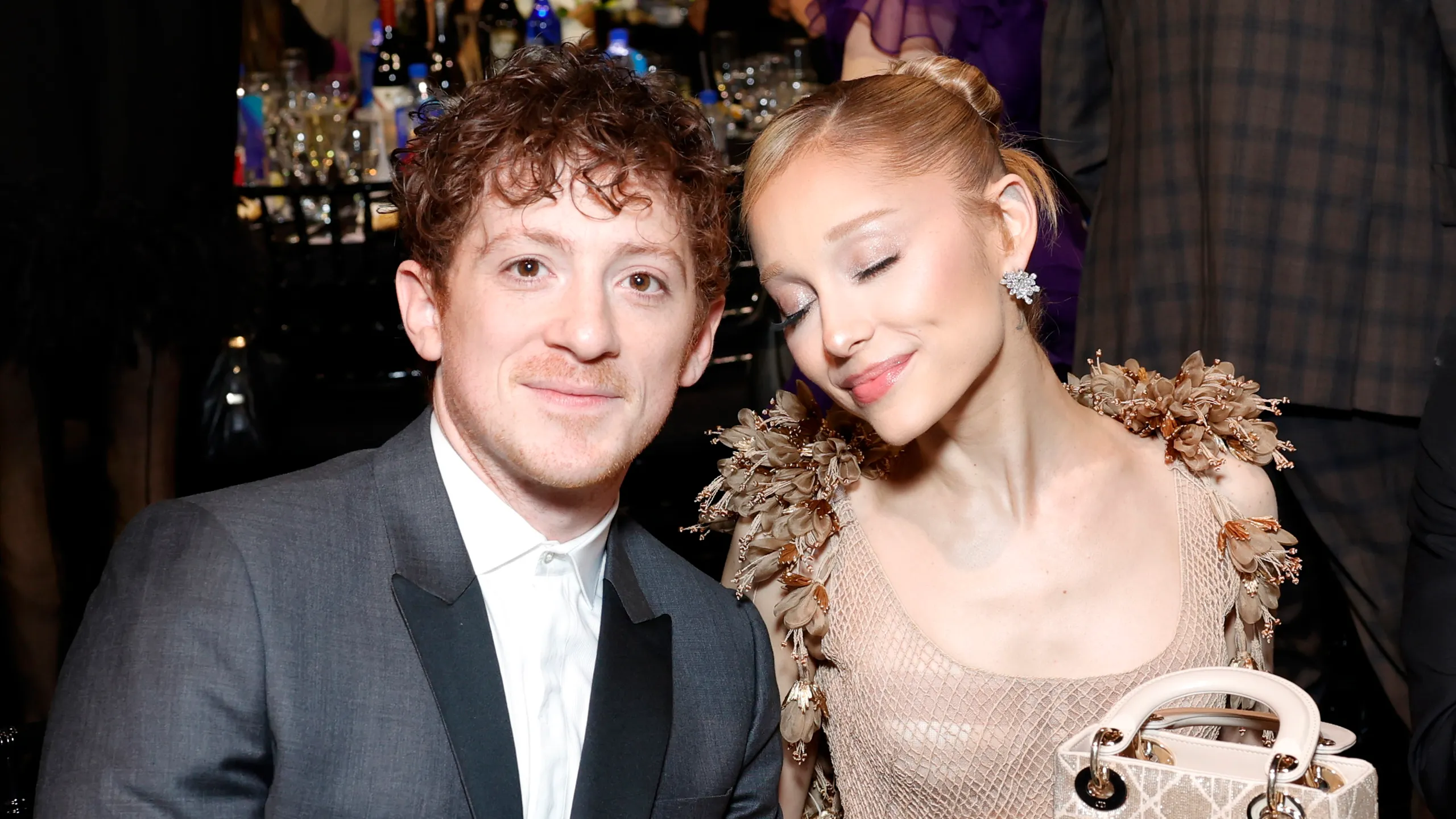 Ariana Grande & Ethan Slater