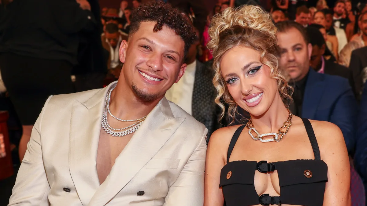 Is Brittany Mahomes Pregnant? What Our Research Found About the Latest Baby Rumors in 2026 f20f88e74ba2768226bd603987e7bfae