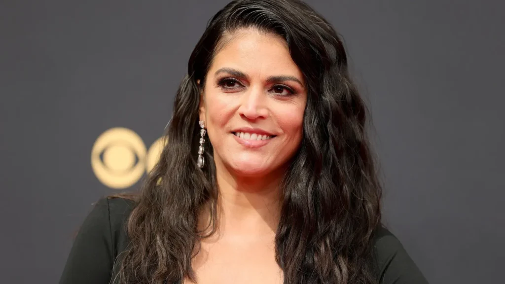 Is Cecily Strong Pregnant
